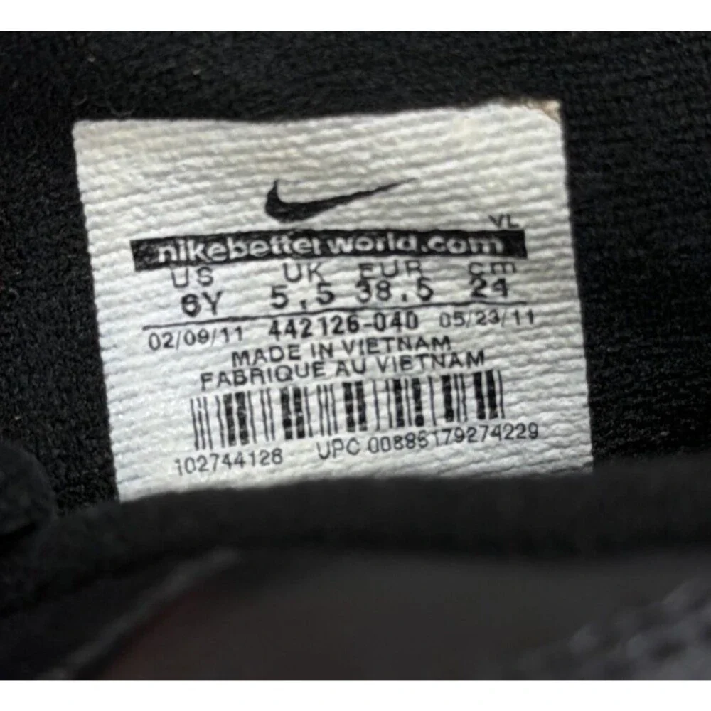Nike step onto